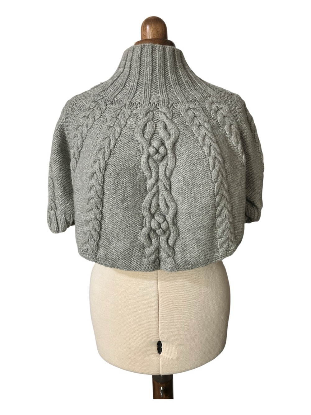 Handmade Short Sleeve Cape Sweater Size M Fall Grey Cable Knit Light Academia